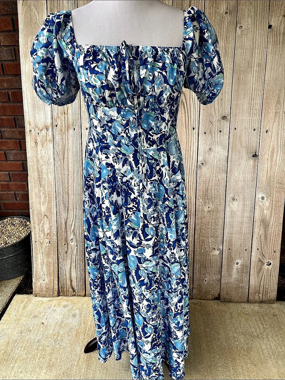 Floral Puff Sleeve Midi Dress in Blue & White Like New